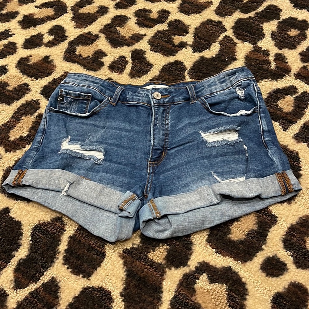 KanCan shorts